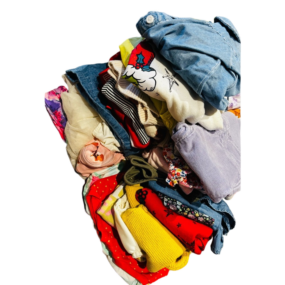 Bundle of Baby Girl Clothing (0-6months)